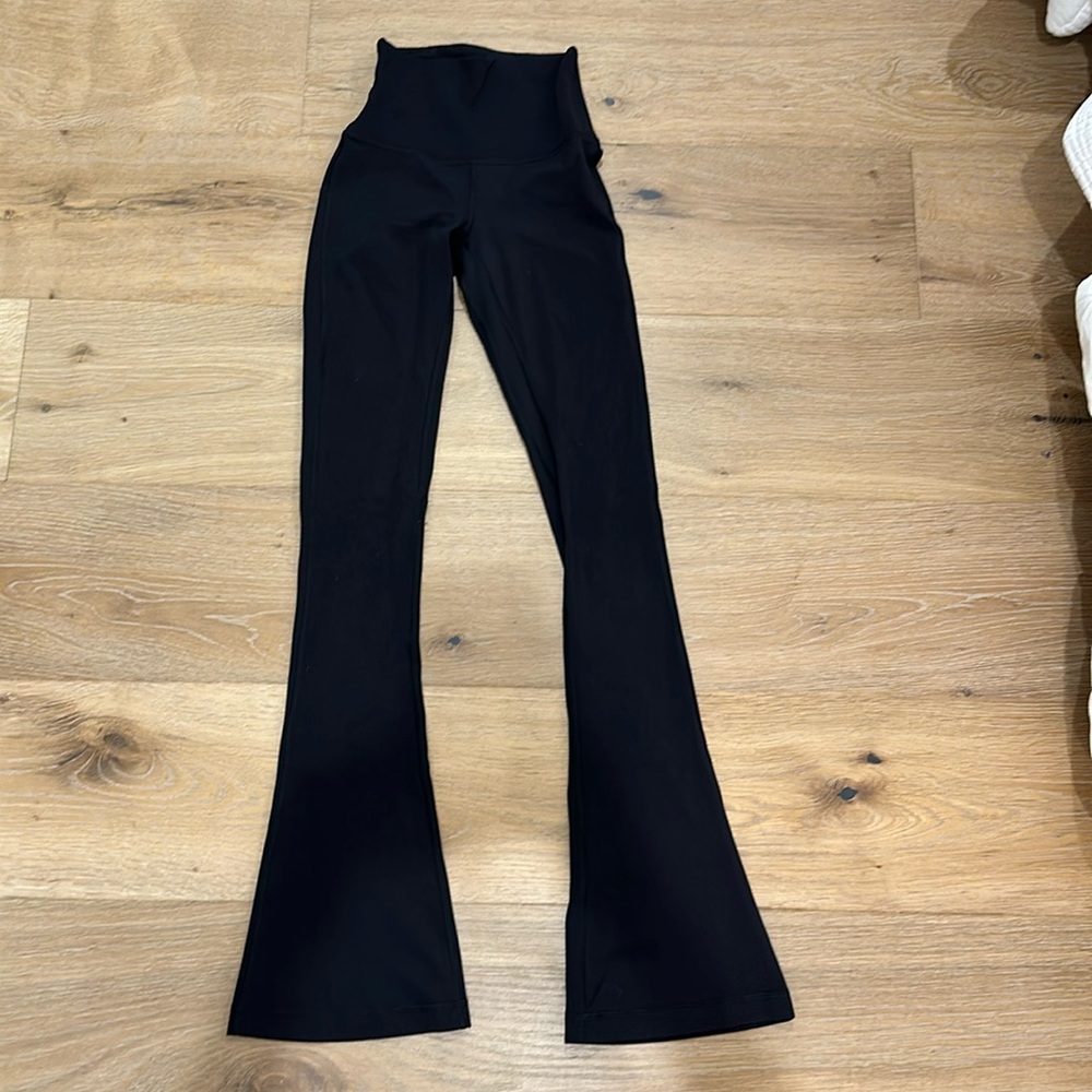 LuluLemon align high-rise mini-flared pant regular black